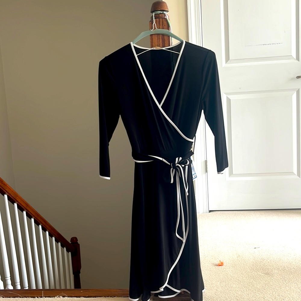 Calvin Klien black half sleeve dress